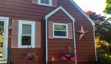 what does a metal star mean on your house|big metal star on house.